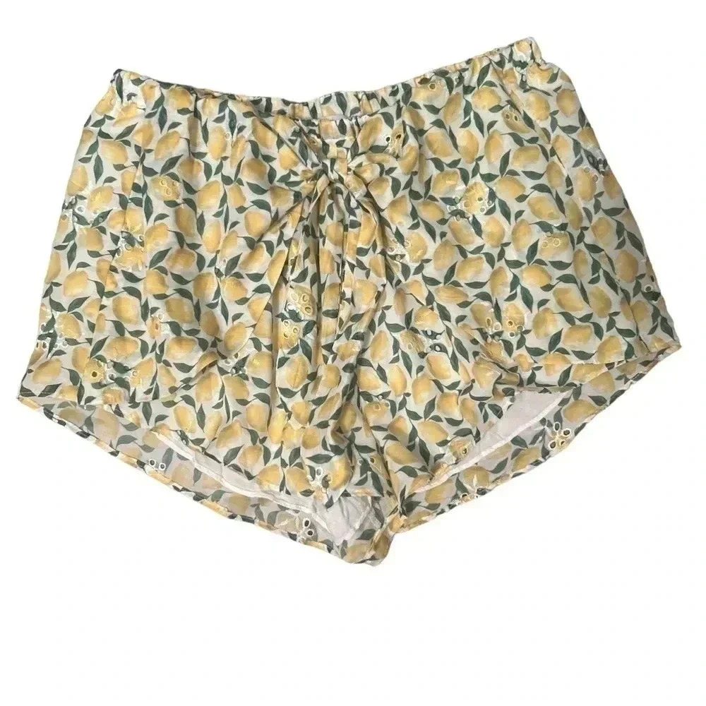 Gianna Bini Lemon Wrap Shorts size Medium